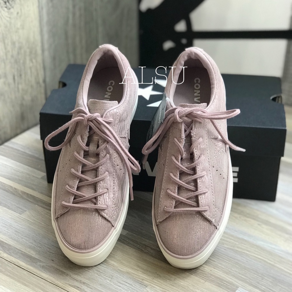 NWT Converse One Star Platform OX Diffused Taupe W